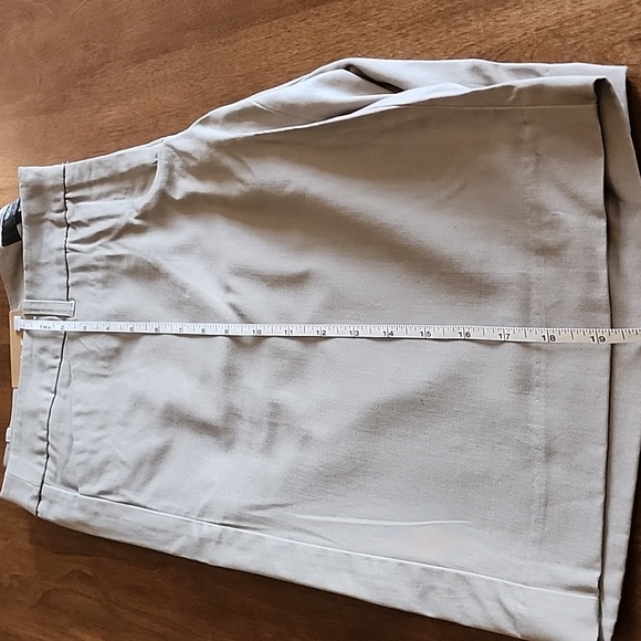 Mossimo Bermuda Shorts - Size 16 - NWT - Picture 10 of 10